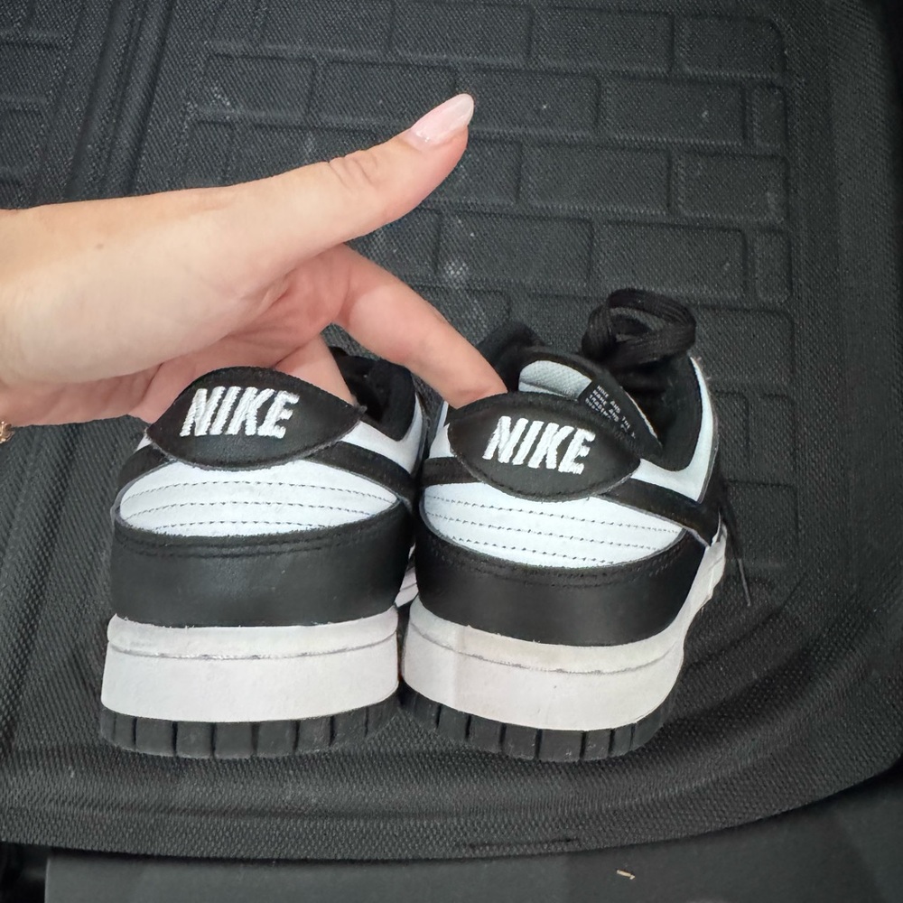 Nike dunks - Picture 3 of 4